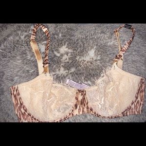 Victoria's Secret Dream Angels Unlined Bra 34D